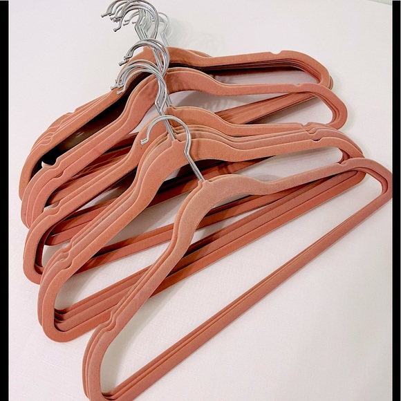 - Other - Velvet hangers 30 LIGHT ROSE Skinny thin grippy closet organizer closet storage